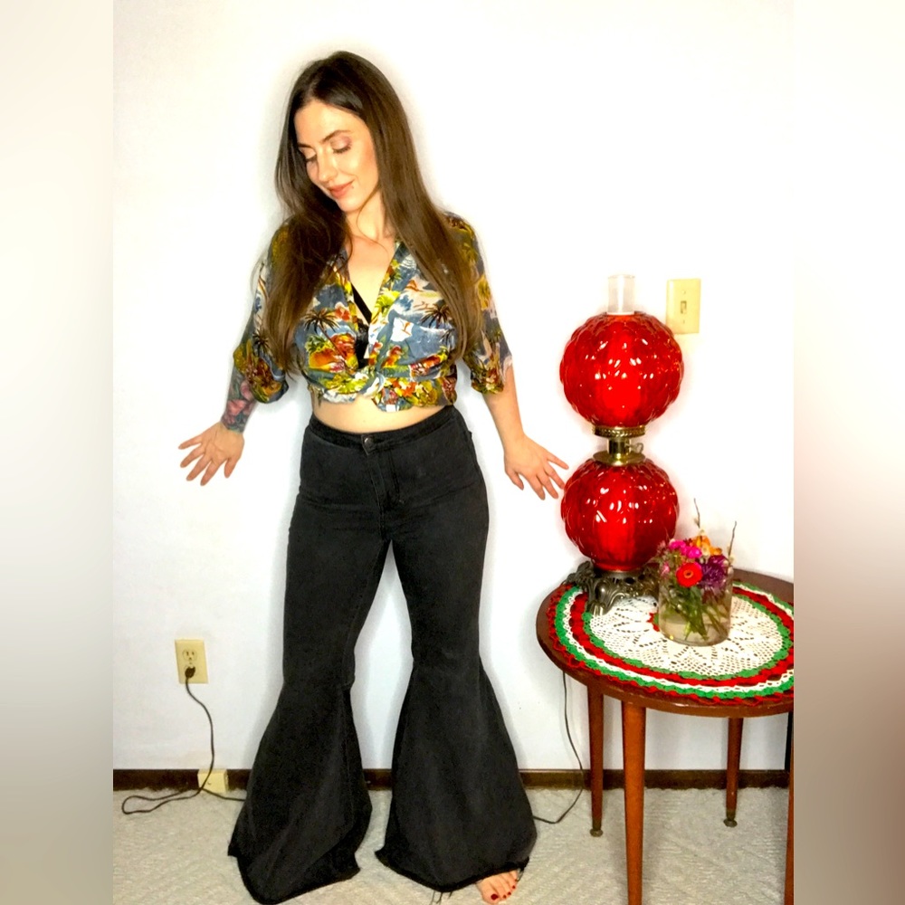 Bellbottoms
